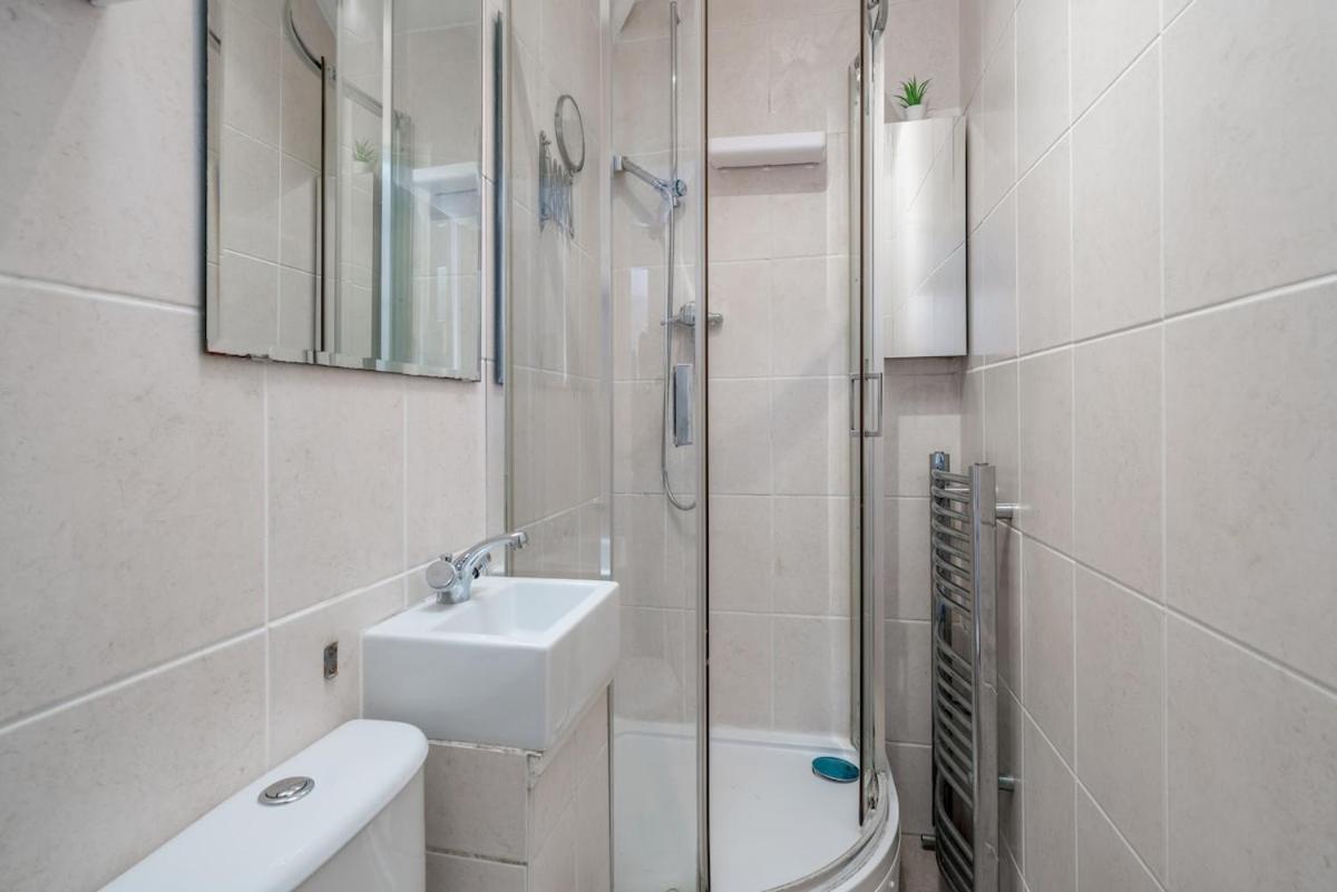 Lavish Lux 3Bed 2Bath Villa Garden Sunroom Parking Central London Bagian luar foto